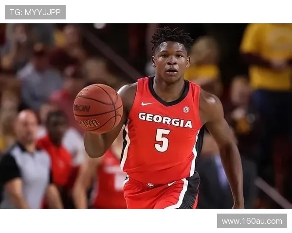 爱德华兹40+6轰倒独行侠队